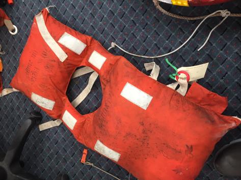 Do Life Jackets Expire what to do with old life jacket