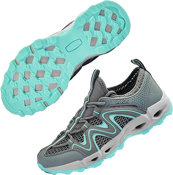 Do Water Shoes Protect From Jellyfish