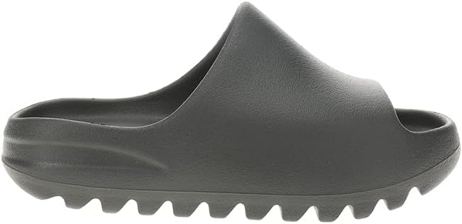 Are Yeezy Slides Good for the Beach