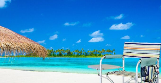 What Are Beach Chairs Made Of