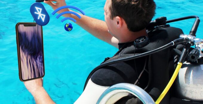 best waterproof camera that connects to phone