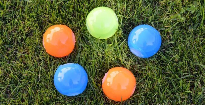how do reusable water balloons work