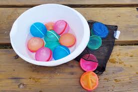 how do reusable water balloons work