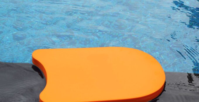 Best Kickboard for Swimming